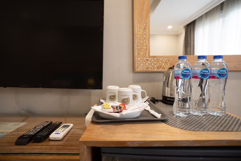 Economy Triple Room - Photo 6