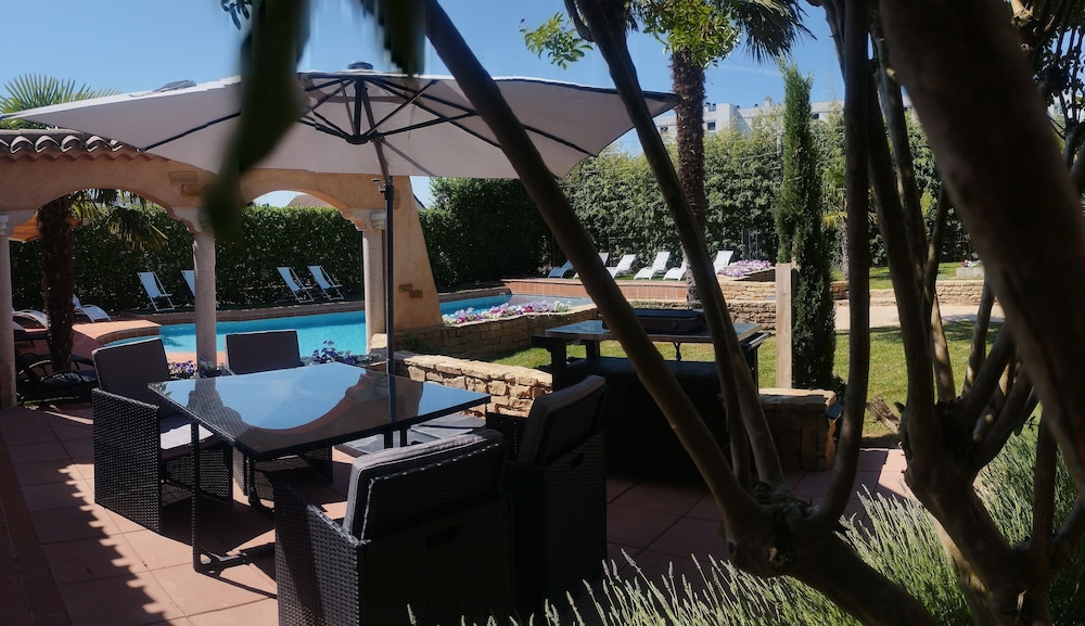 Villa - Photo 4