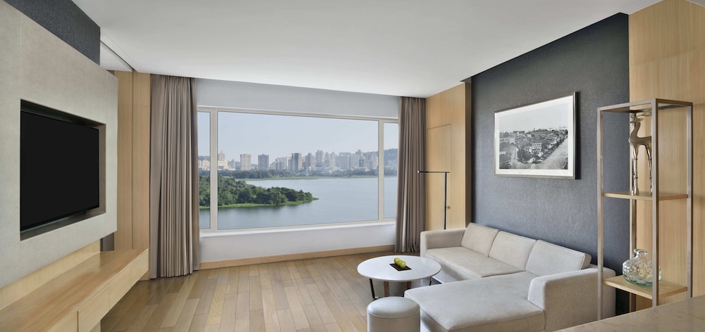 Club Suite, 1 King Bed, Lake View - Photo 7