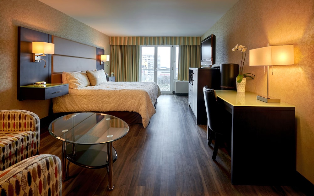 Executive Room, 1 Queen Bed photo 1