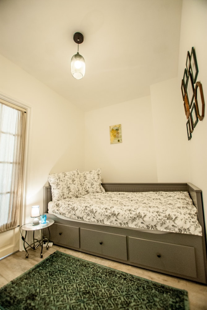 Suite - Photo 4