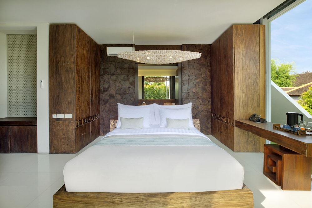 Seminyak Suite Double - Photo 8