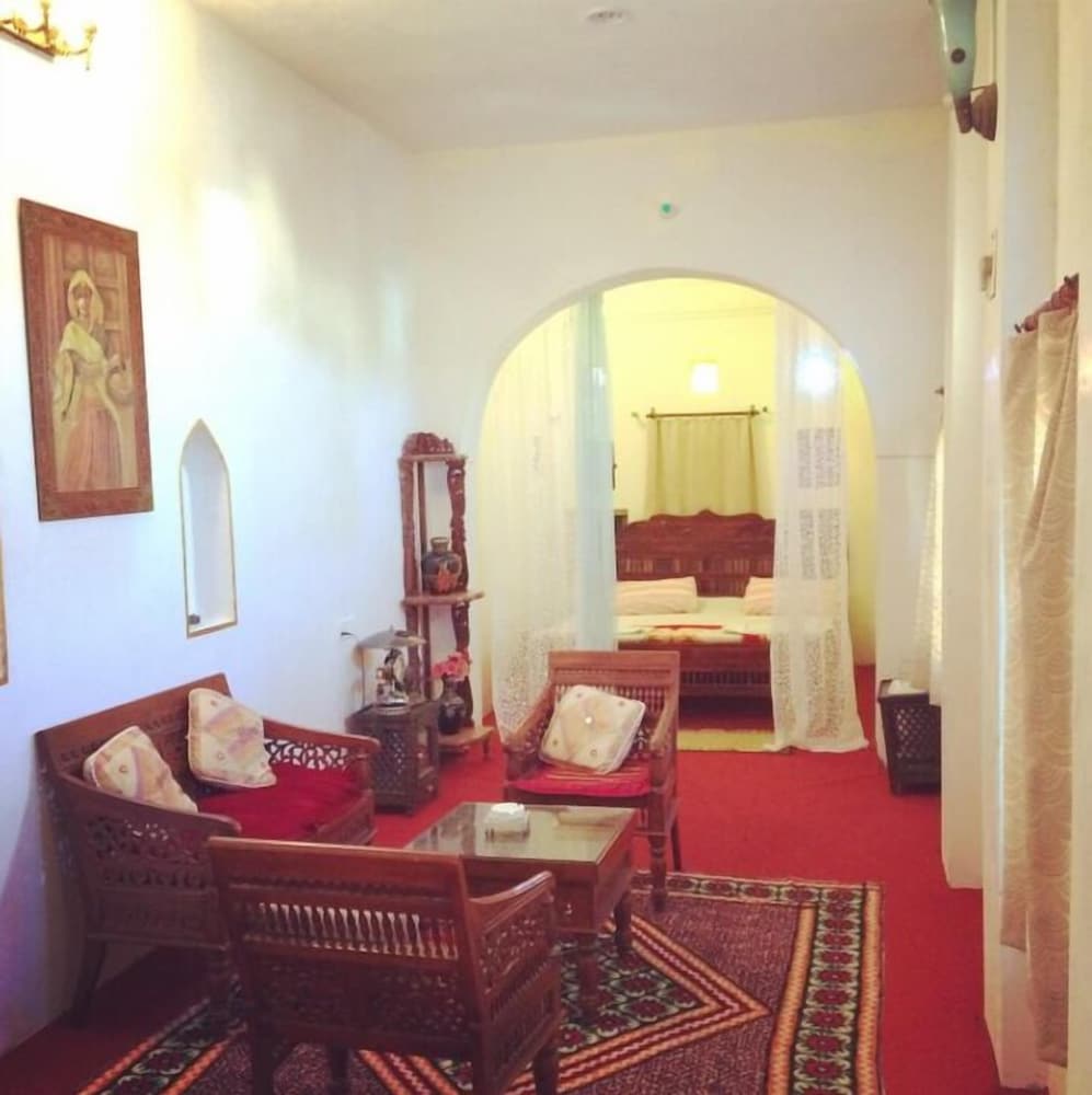 Deluxe Suite photo 1