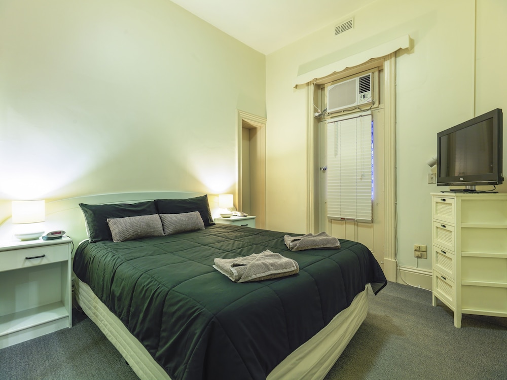 Executive Room, Ensuite photo 2