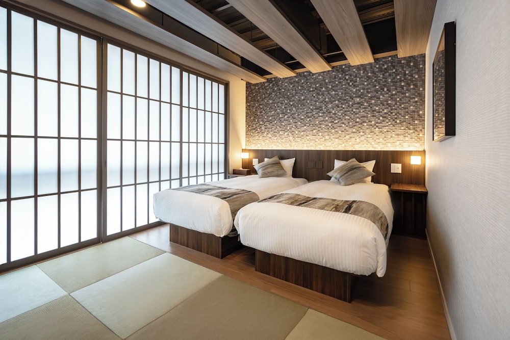 Superior Twin Room photo 3