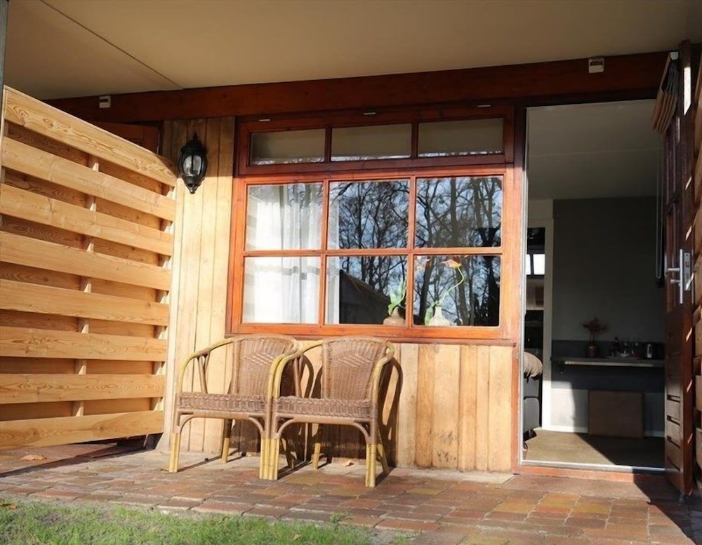 Luxury Double Room, Garden View, Courtyard Area photo 3