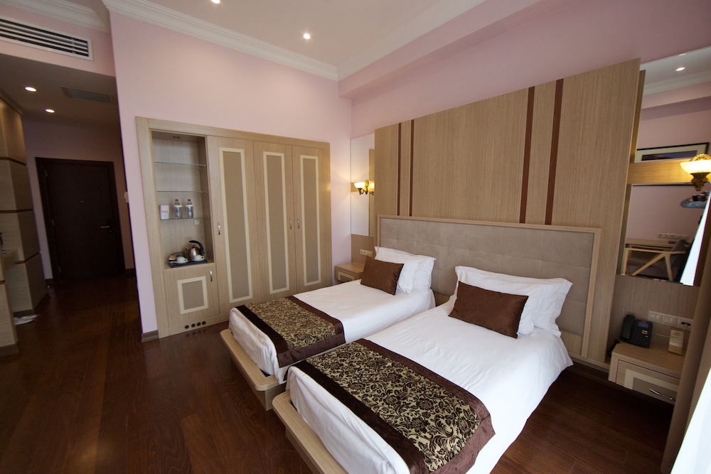 Standard Twin Room photo 1