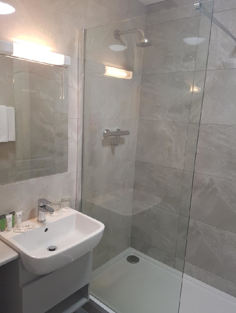 Superior Twin Room photo 2