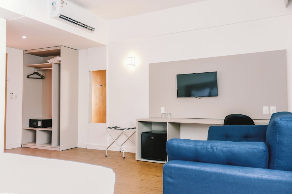 Business Room - Photo 6