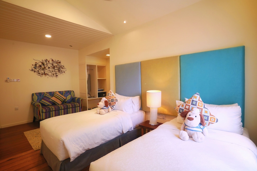 Manukan Villa 1 + Return Boat Transfer - Photo 3