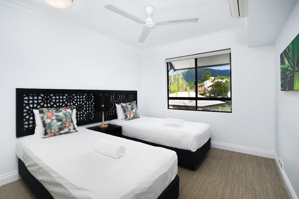 Apartment, 3 Bedrooms, Ground Floor
