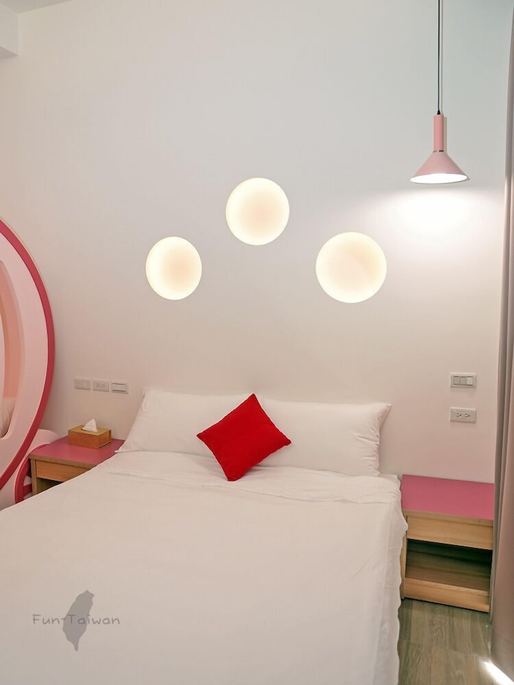 Romantic Quadruple Room photo 2
