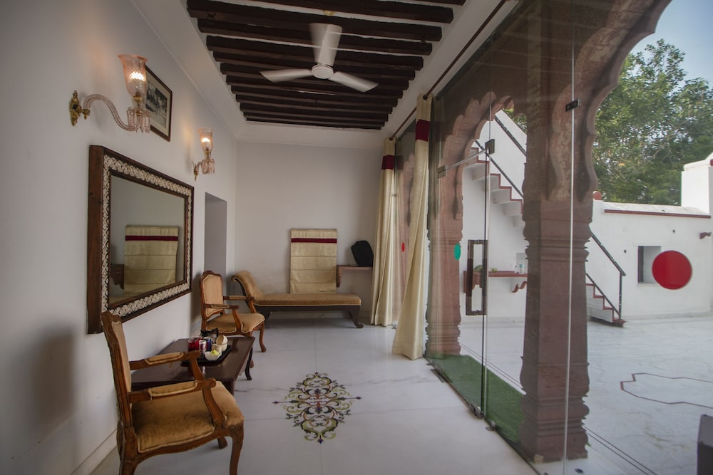 Royal Suite with Terrace - Photo 8