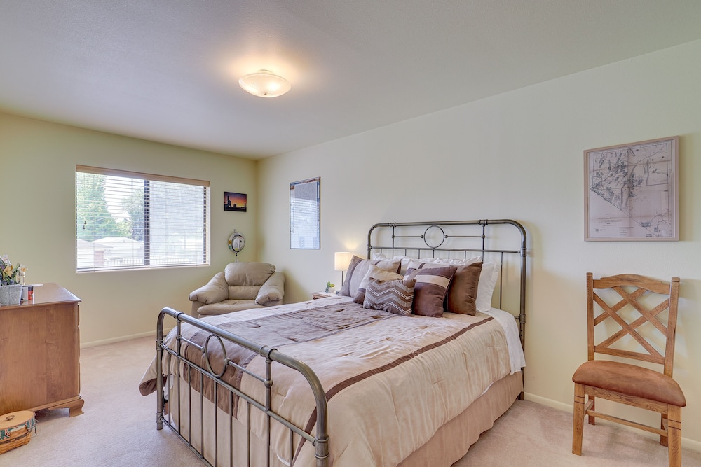 House (4 Bedrooms) photo 2