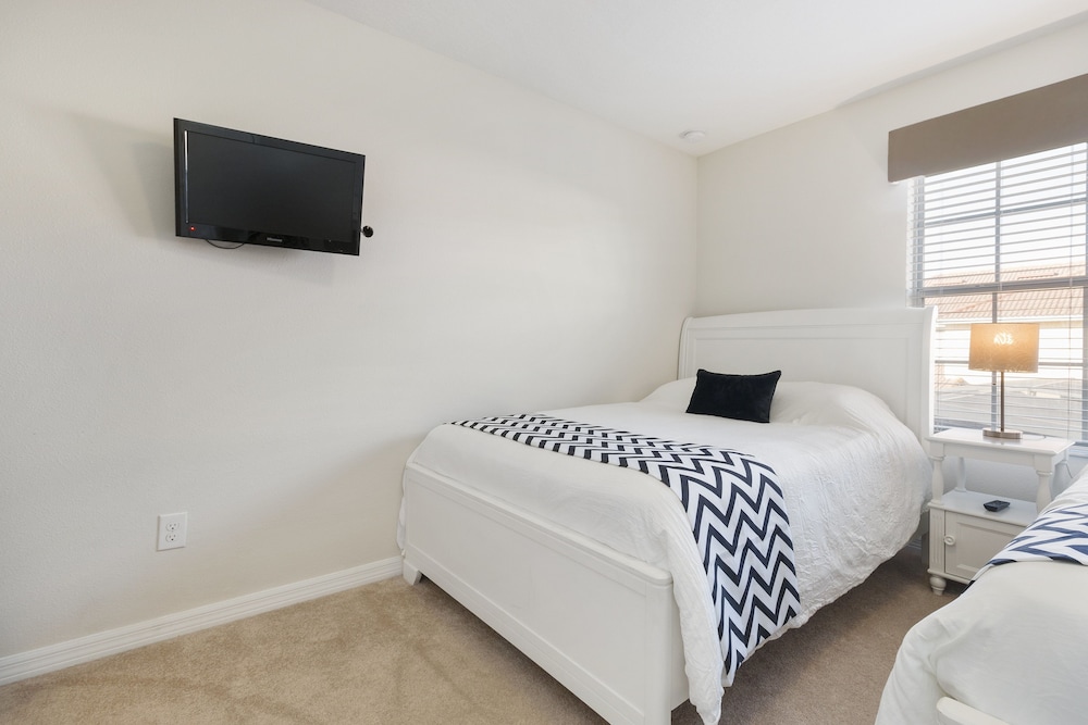 Townhome, 4 Bedrooms