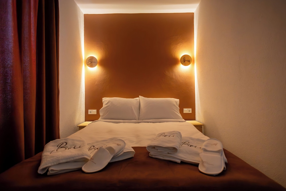 Basic Double Room