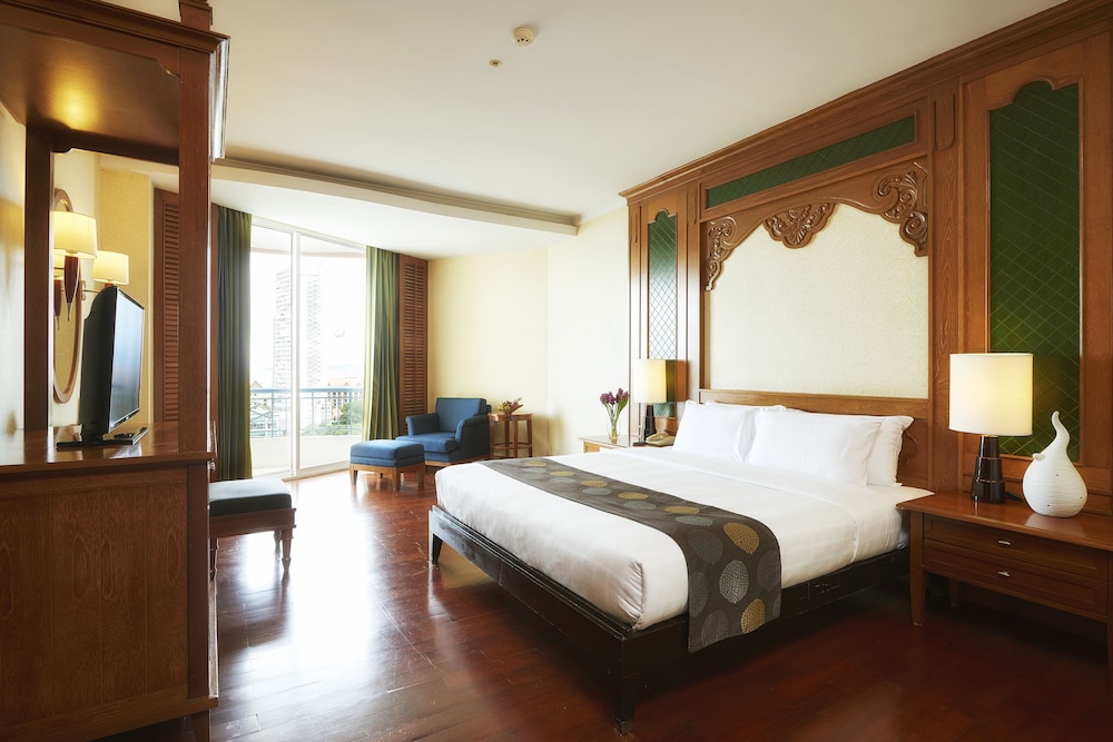 Royal Suite Panoramic View