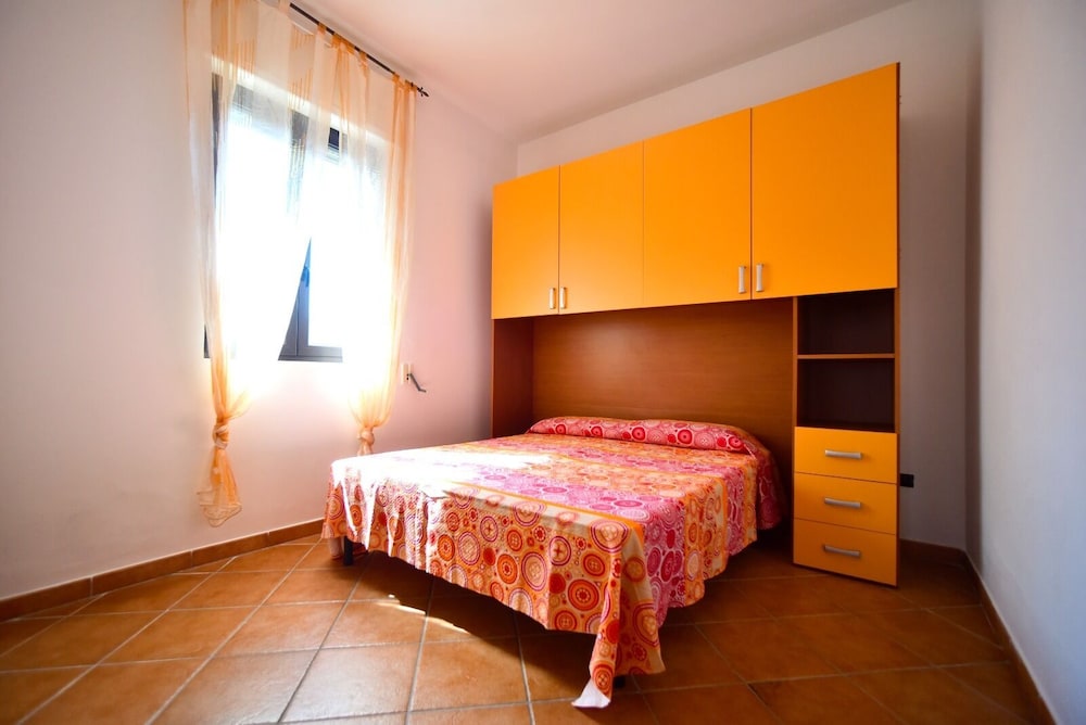 Classic Apartment, Sea View