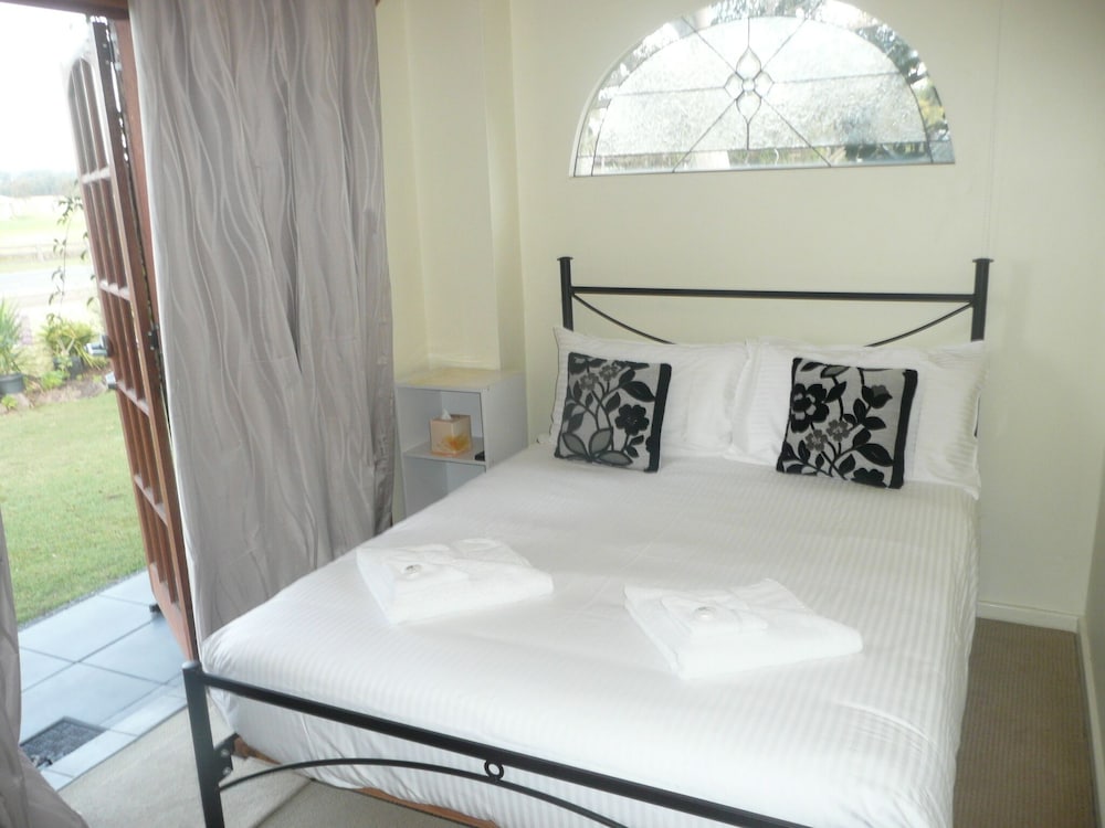 Standard Room photo 2