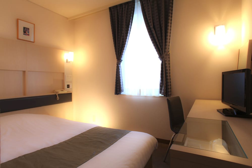 Single Room, 1 Twin Bed, Smoking photo 3
