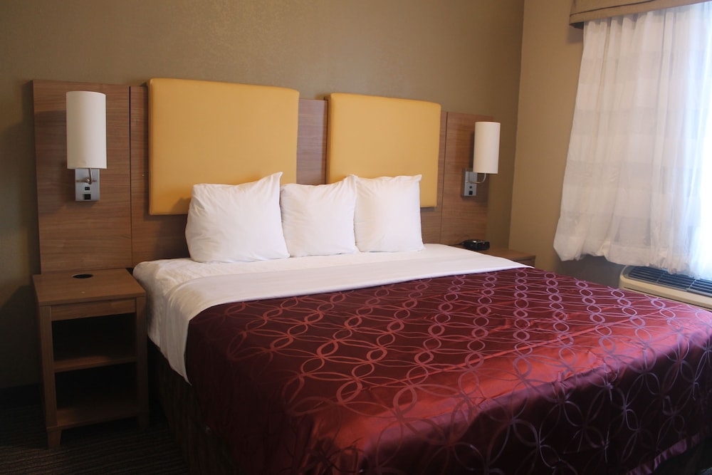 Room, 1 King Bed, Non Smoking photo 1