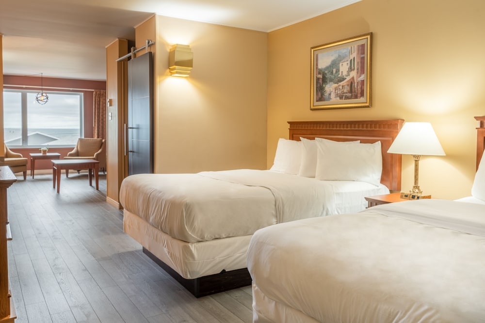 Business Suite, Hot Tub, Sea View photo 3