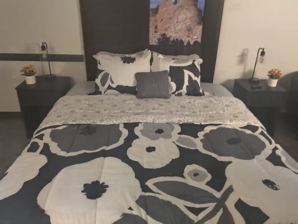 Deluxe Single Room - Photo 7