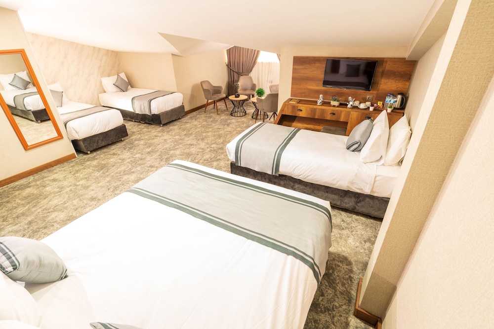 Family Suite - Photo 4
