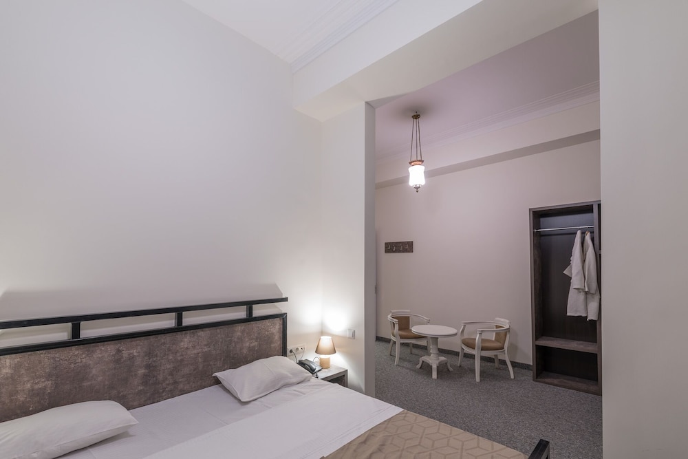 Superior Double Room, 1 King Bed (name) photo 2