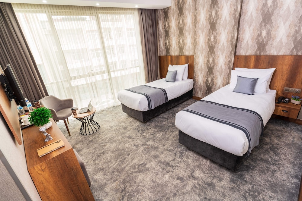 Deluxe Twin Room - Photo 1
