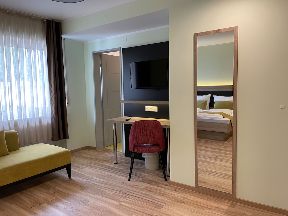 Classic Double Room, 1 Bedroom - Photo 8