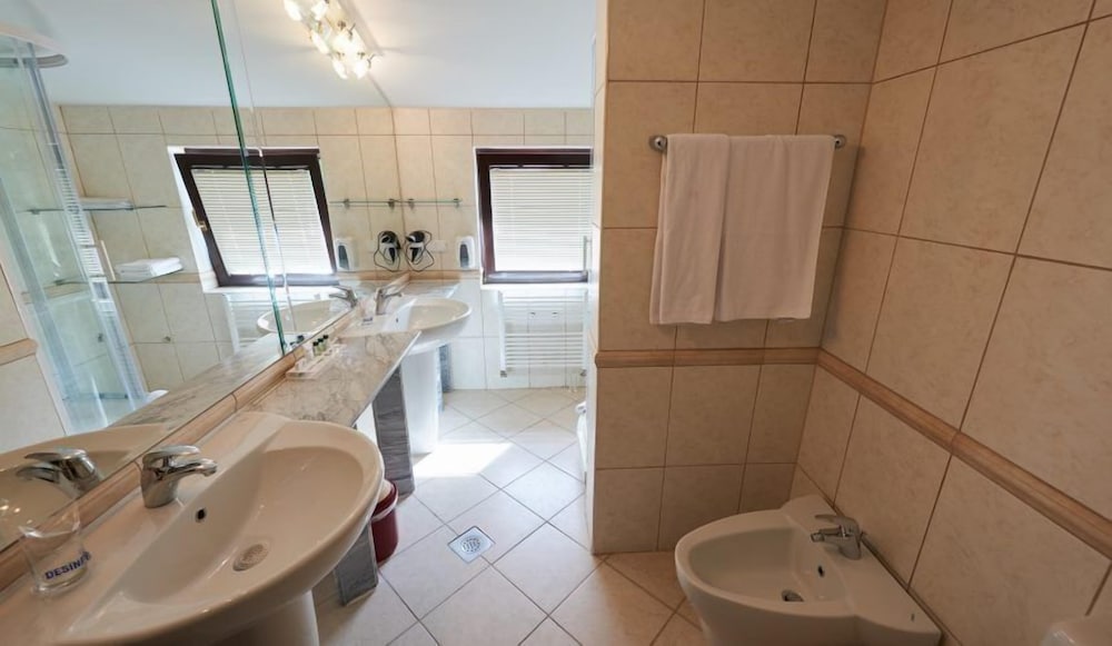Family Apartment - Photo 4