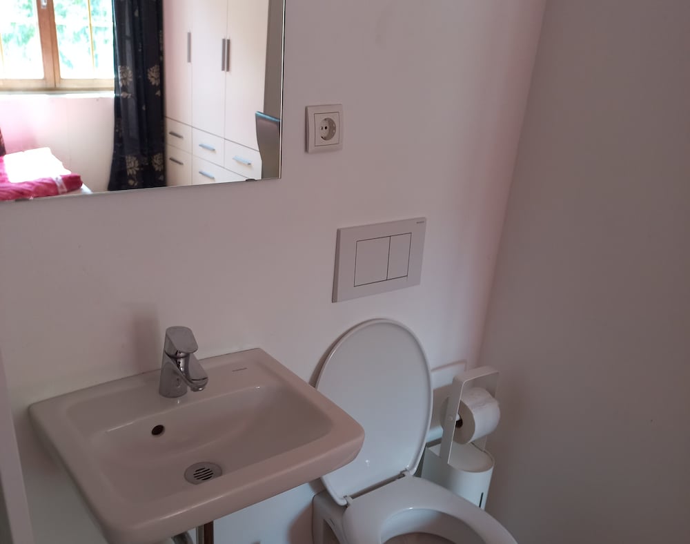 Standard Double or Twin Room photo 3