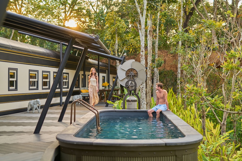 Villa, 1 Bedroom (Heritage Railcar, Pool) photo 3