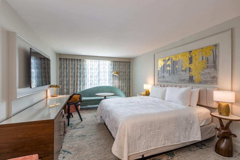 Available room