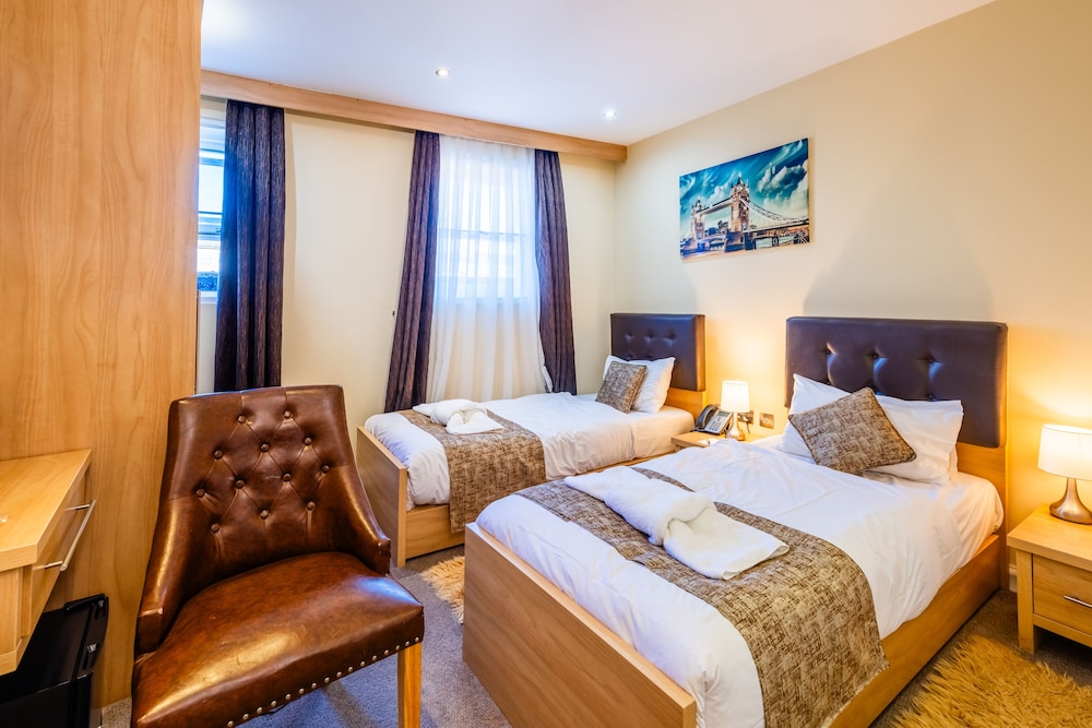 Deluxe Twin Room