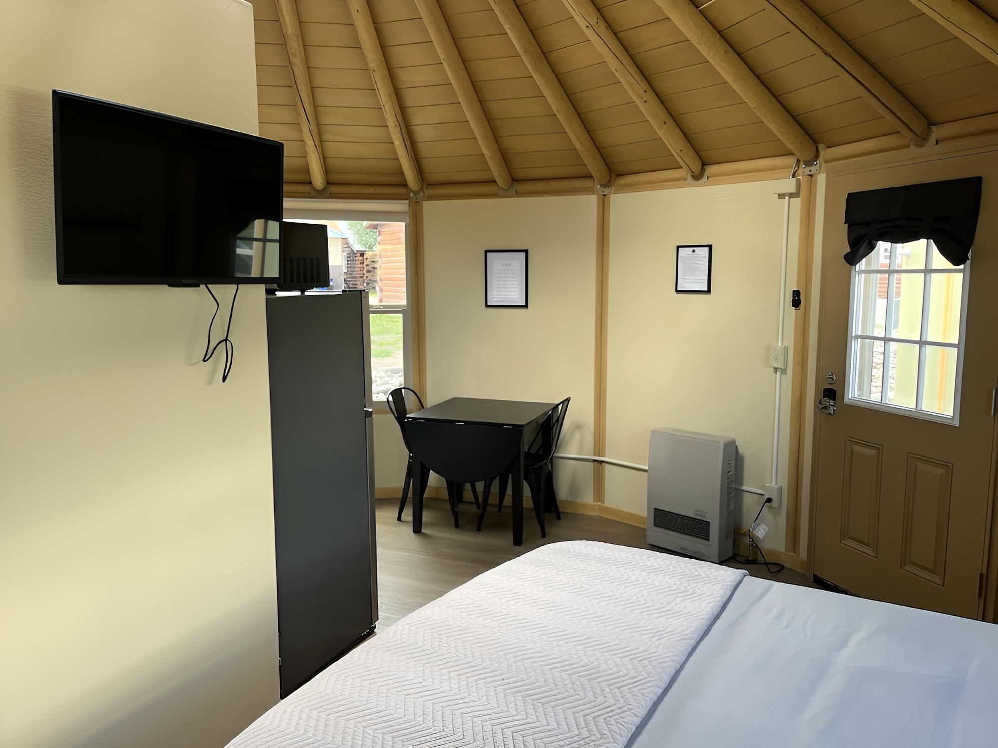 Luxury Cabin photo 2