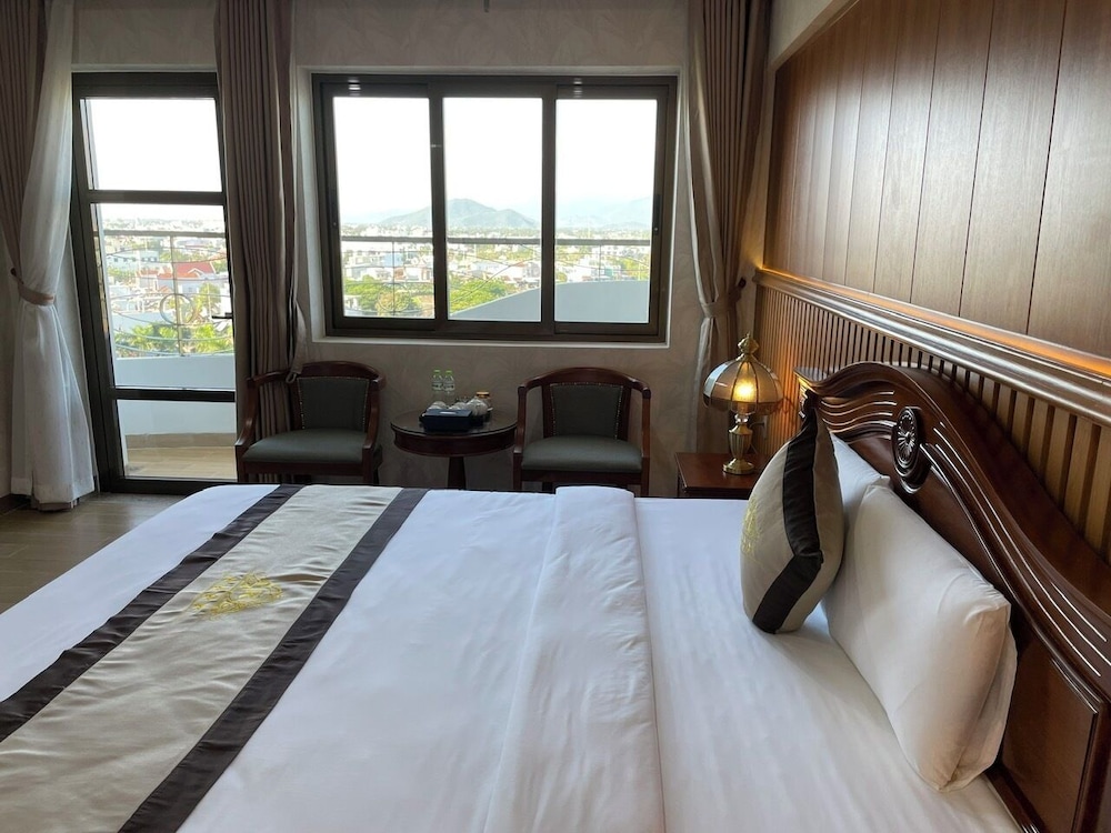 Standard Double Room, City View photo 3