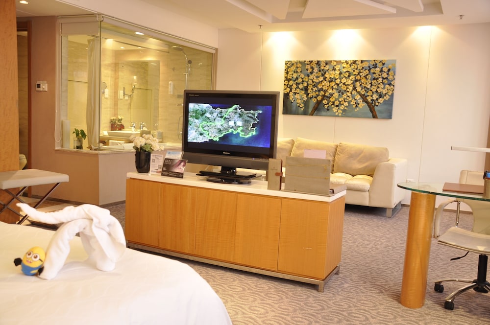 Business Room, Ocean View