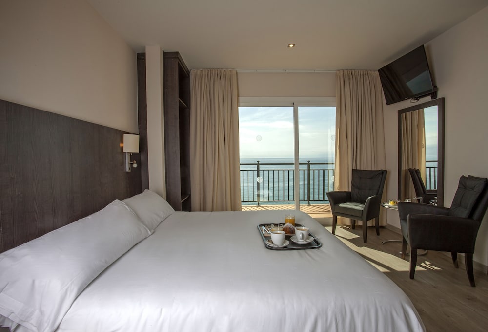 Standard Double Room, Balcony, Sea View