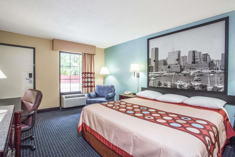Standard Room, 1 King Bed - Photo 1
