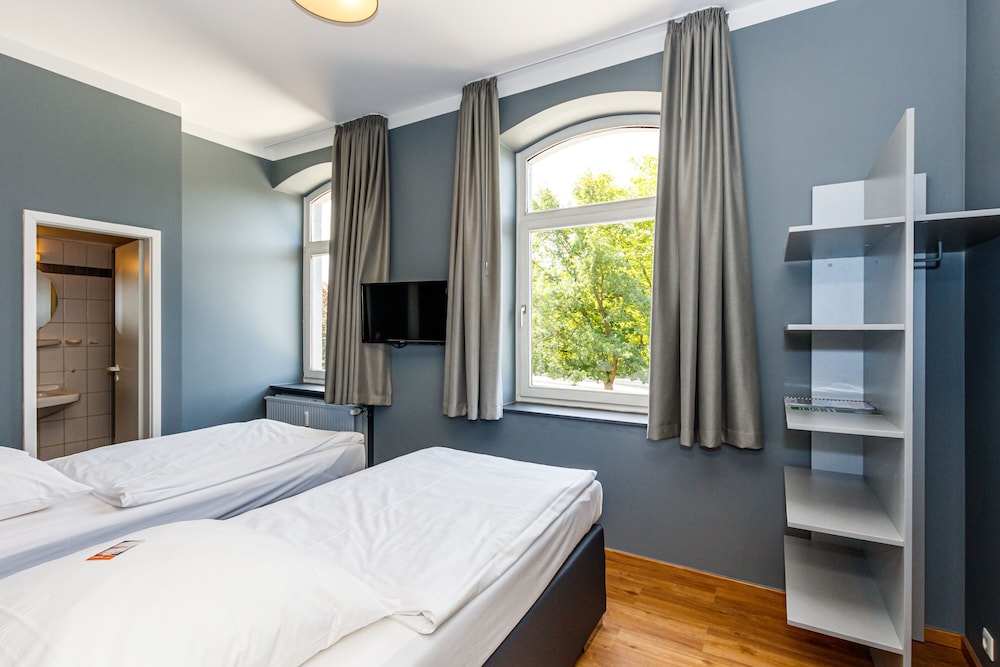 Business Double or Twin Room photo 1