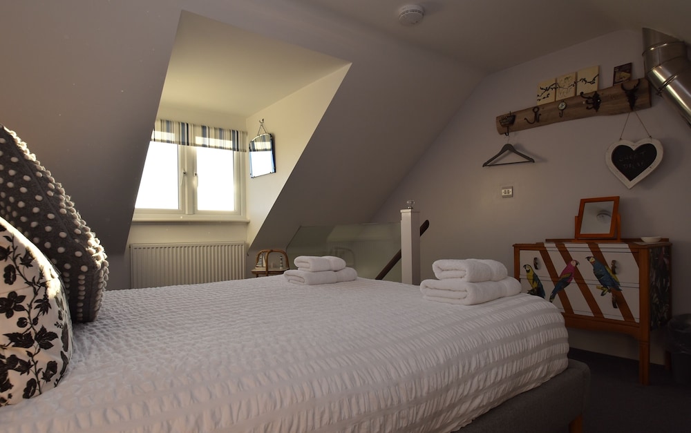 Romantic Cottage photo 3