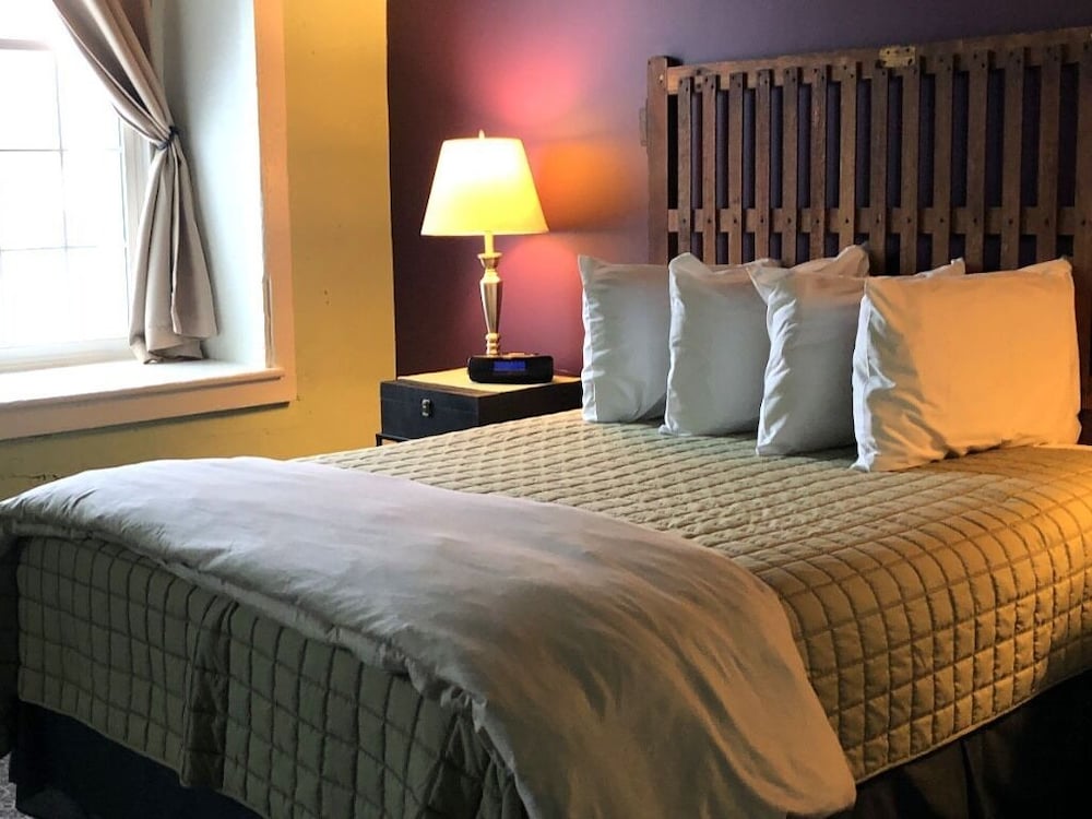 Standard Double Room, Ensuite, Park View photo 1