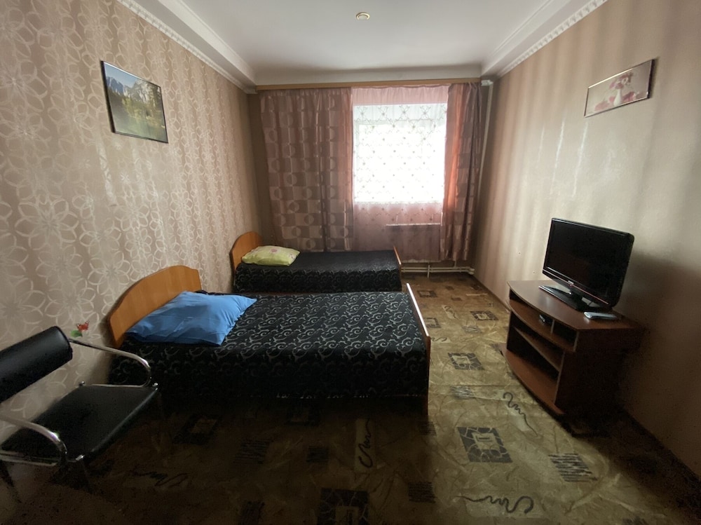 Standard Twin Room photo 2