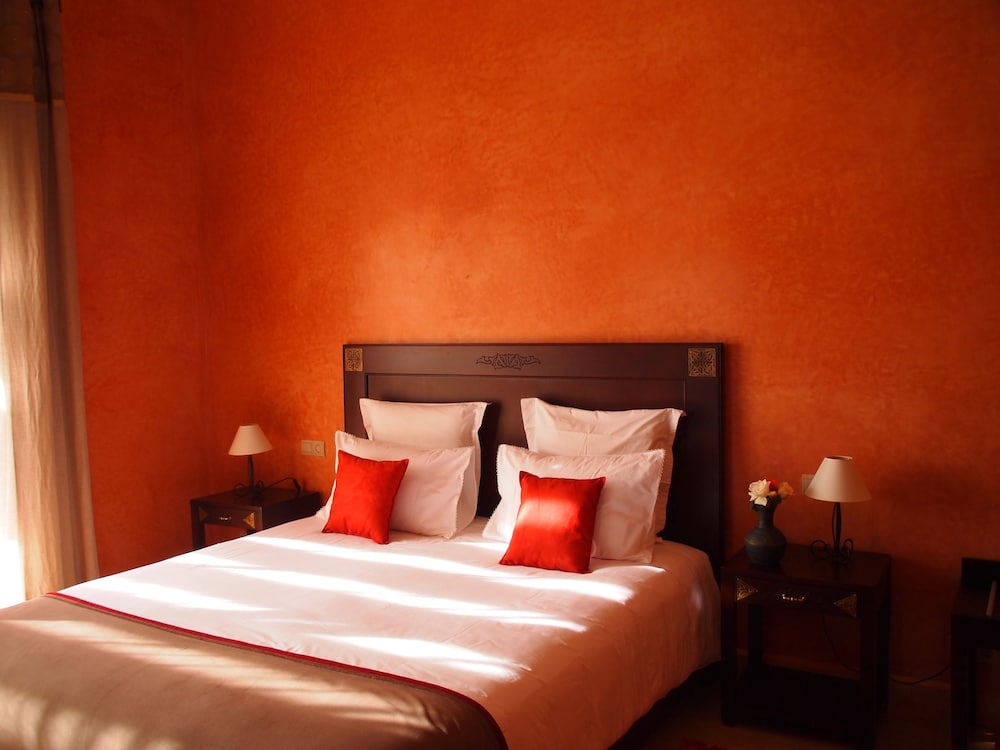 Superior Double Room, 1 King Bed, Terrace, Park View photo 2