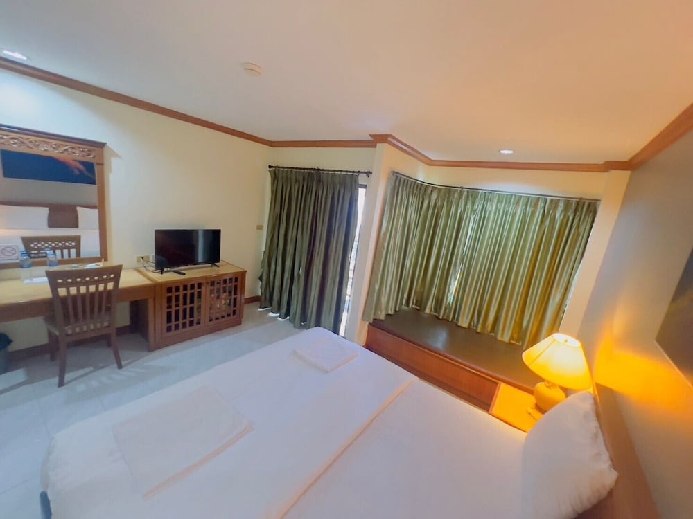 Deluxe Double Room - Photo 6