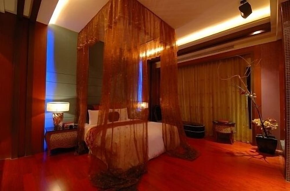 Design Suite photo 2