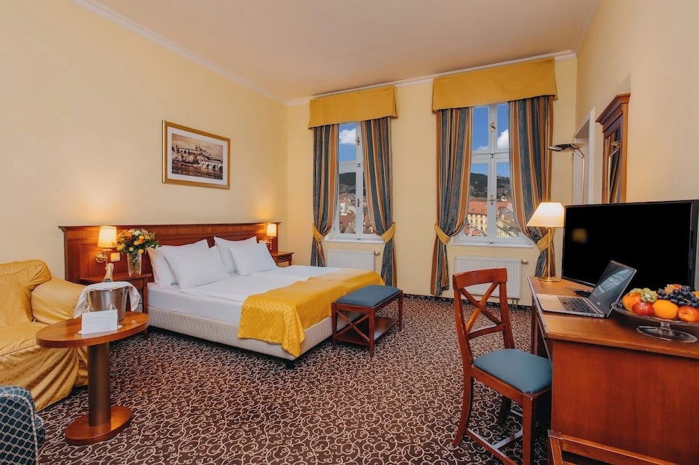 Standard Double Room - Photo 1