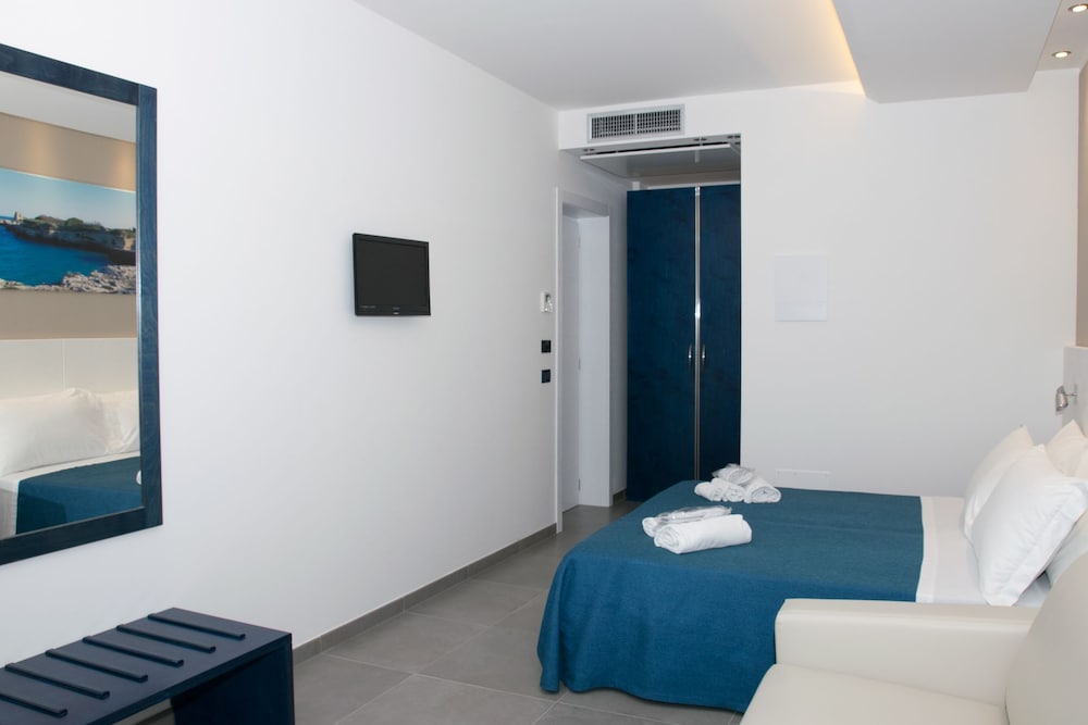 Double Room, Annex Building